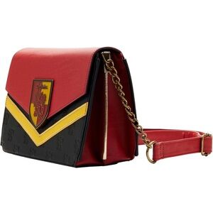 Loungefly Harry Potter Gryffindor Chain Strap Crossbody Bag